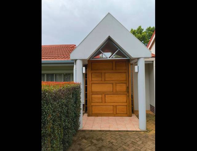 4 BEDROOM HOUSE FOR SALE IN MENLO PARK